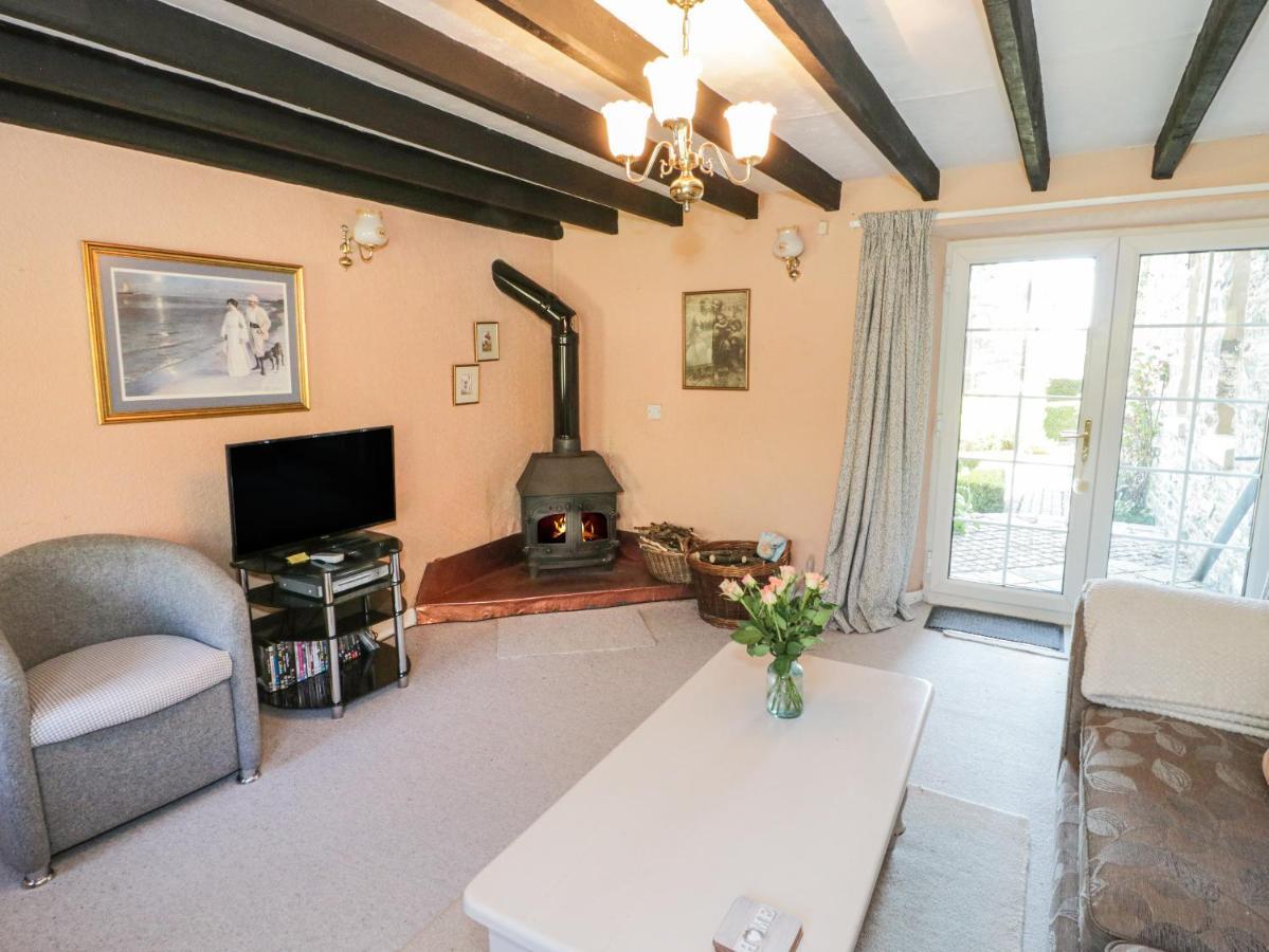 Aber Clwyd Manor Villa Derwen Eksteriør bilde