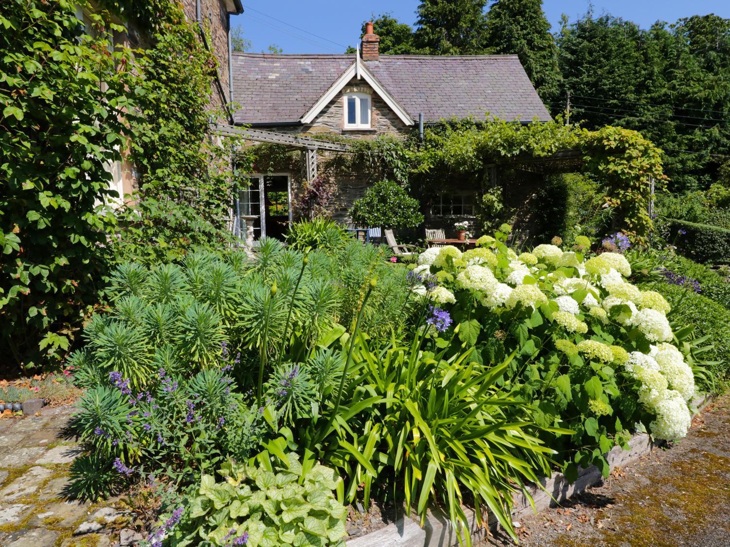 Aber Clwyd Manor Villa Derwen Eksteriør bilde