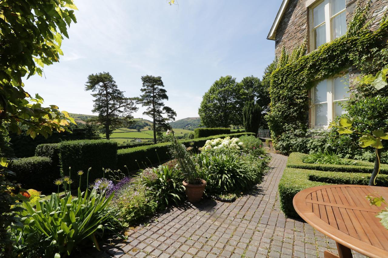 Aber Clwyd Manor Villa Derwen Eksteriør bilde